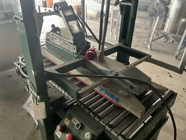 Dozensluitmachine coeman comarme - afbeelding 3 van  11