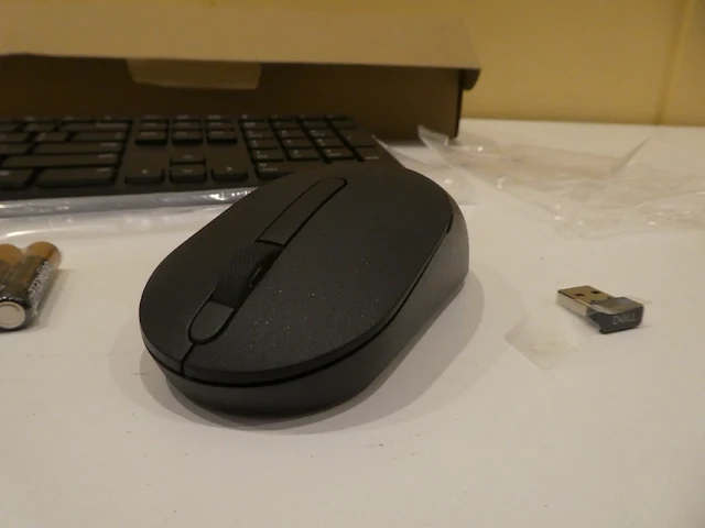 Draadloze keyboard + muis - nieuw in doos - qwerty - afbeelding 2 van  7