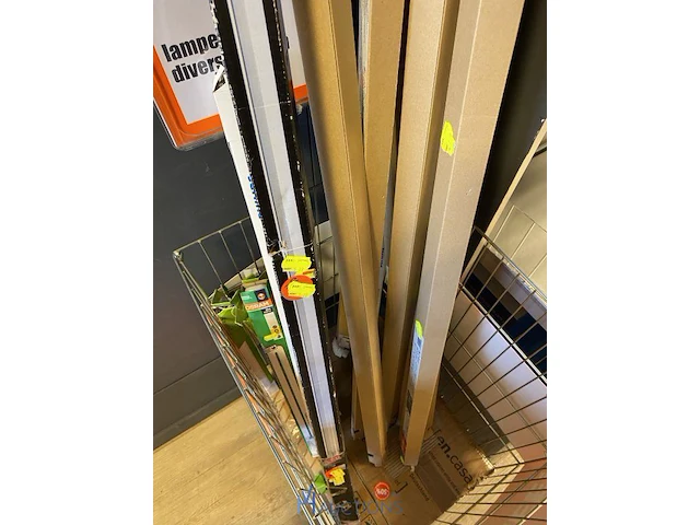 Draadmand, 15 tl lampen - afbeelding 3 van  3