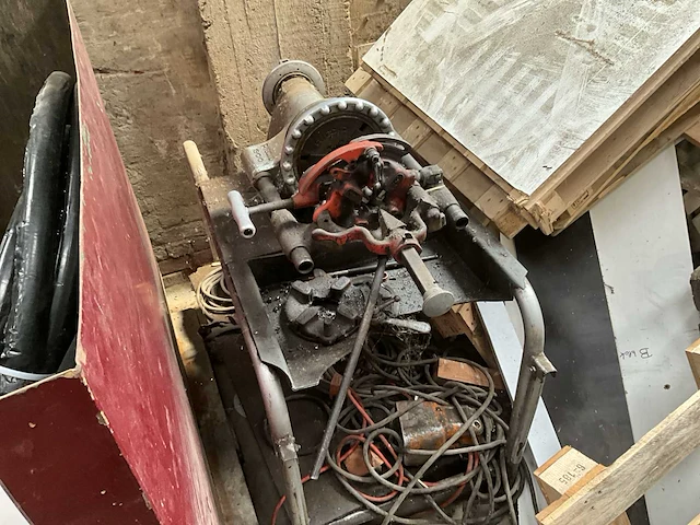 Draadsnijmachine ridgid 300 - afbeelding 1 van  10