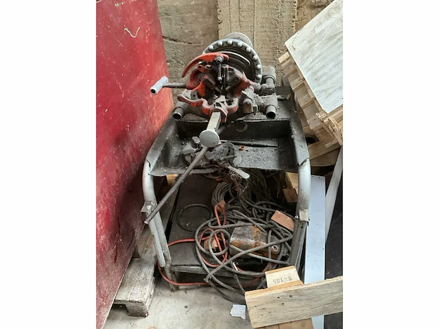 Draadsnijmachine ridgid 300 - afbeelding 3 van  10