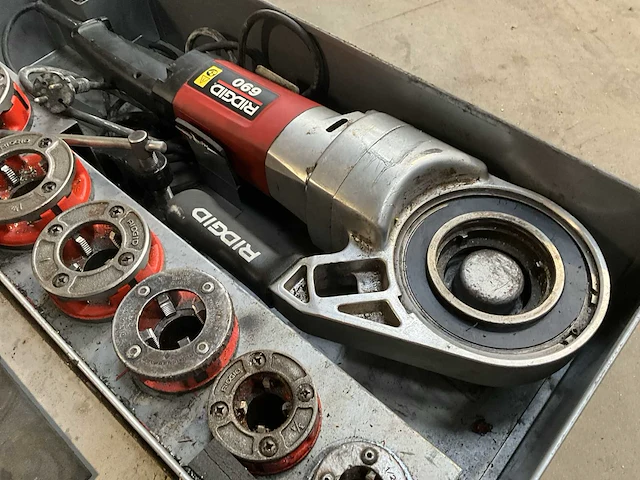 Draadsnijmachine ridgid 690 - afbeelding 5 van  12