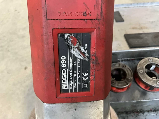 Draadsnijmachine ridgid 690 - afbeelding 6 van  12