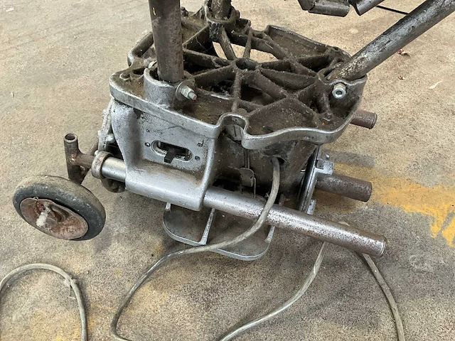 Draadsnijmachine ridgid d-488 - afbeelding 2 van  8