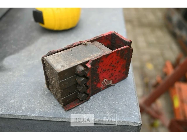 Draadsnijtoestel met toebehoren - afbeelding 4 van  7