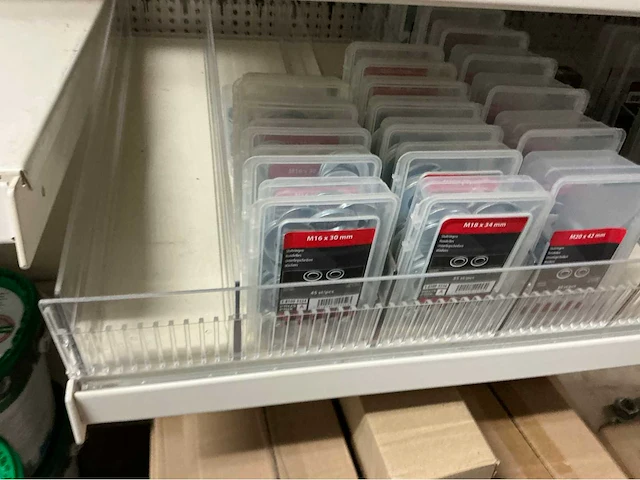 Draadstaal,rondelen en moeren - afbeelding 3 van  6