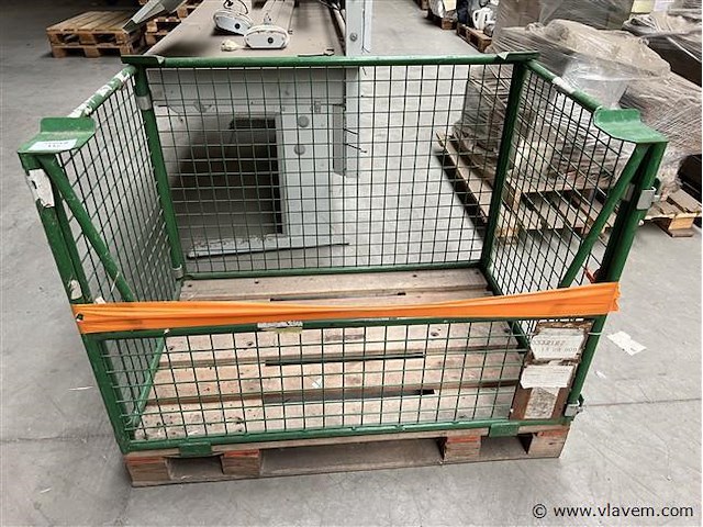 Draadstalen mand - afbeelding 1 van  1