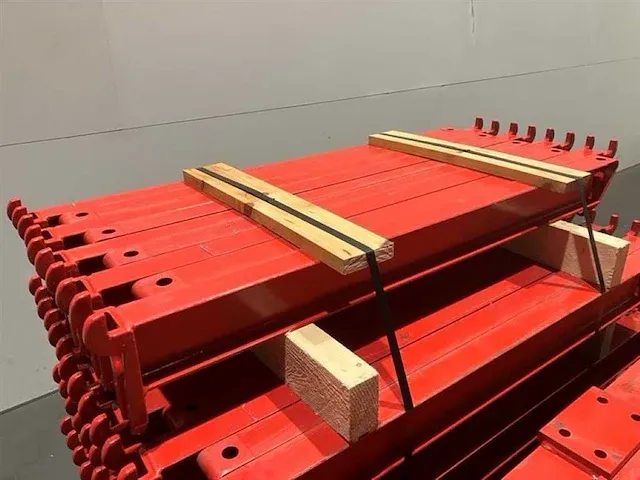 Draagarmstelling dubbelzijdig lengte 3900mm , hoogte 4000mm , diepte 1200mm , 6 niveaus occasie - afbeelding 5 van  5