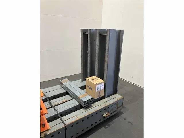 Draagarmstelling enkelzijdig lengte 3350 mm, hoogte 3970 mm, diepte 1000 mm, 4niveaus, occasie - afbeelding 2 van  4