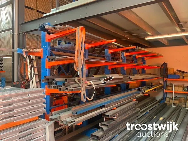 Draagarmstelling - afbeelding 1 van  2