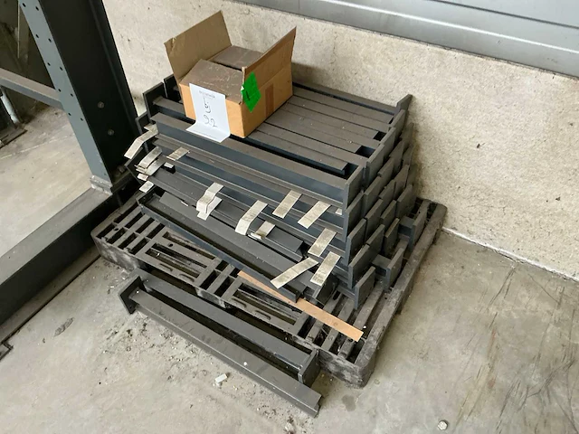 Draagarmstelling - afbeelding 6 van  8