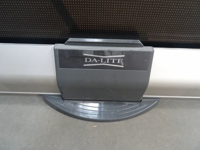 Draagbaar projectiescherm da-lite - afbeelding 2 van  7