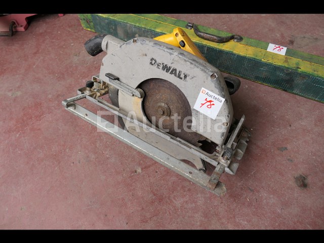Draagbare cirkelzaag, macc metalen schragen - afbeelding 4 van  6