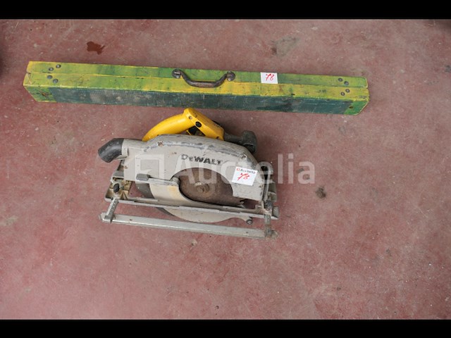 Draagbare cirkelzaag, macc metalen schragen - afbeelding 5 van  6