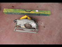 Draagbare cirkelzaag, macc metalen schragen - afbeelding 5 van  6