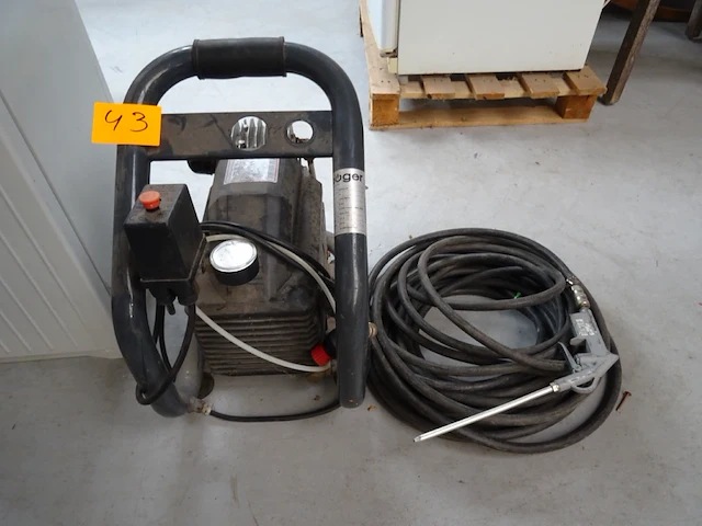 Draagbare compressor bauger - afbeelding 1 van  6