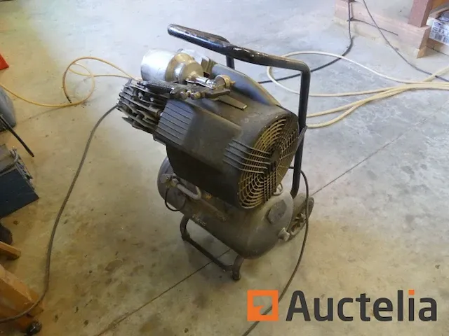 Draagbare compressor fiac magnum vx 254 - afbeelding 7 van  7