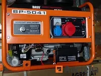 Draagbare generator exemplaar 3500w bass bp-5041 - afbeelding 2 van  4