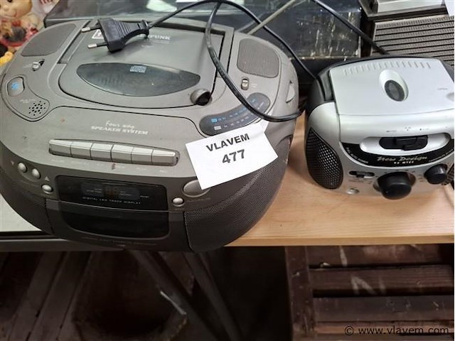 Draagbare radio - afbeelding 1 van  1