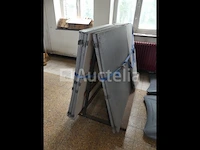 Draagezel met inhoud - afbeelding 5 van  7