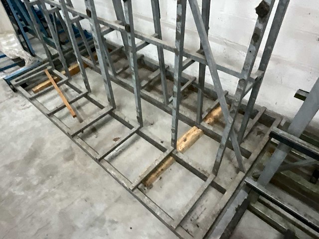 Dragende ezel - afbeelding 3 van  6