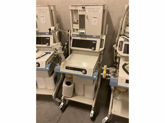 Dräger cato m32000 mobiel anesthesie-werkstation - afbeelding 2 van  5