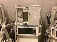 Dräger cato m32000 mobiel anesthesie-werkstation - afbeelding 3 van  5