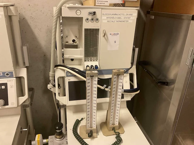 Dräger cato m32000 mobiel anesthesie-werkstation - afbeelding 3 van  5