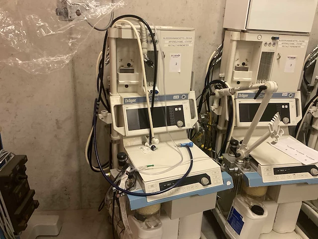 Dräger cato m32000 mobiel anesthesie-werkstation - afbeelding 1 van  5