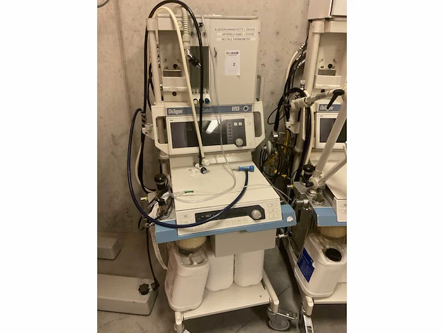 Dräger cato m32000 mobiel anesthesie-werkstation - afbeelding 2 van  5