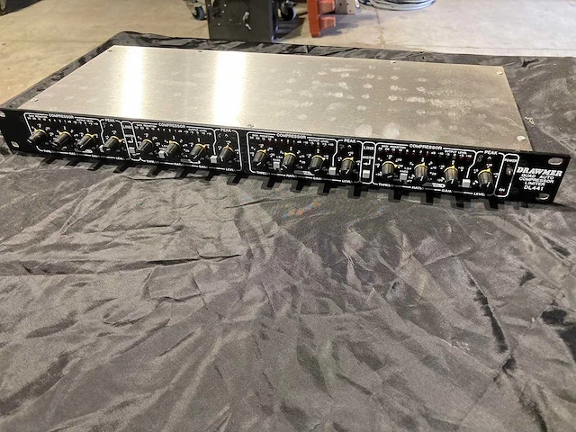 Drawmer dl441 quad auto compressor limiter - afbeelding 1 van  2