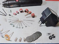 Dremel en lijmpistool - afbeelding 2 van  2
