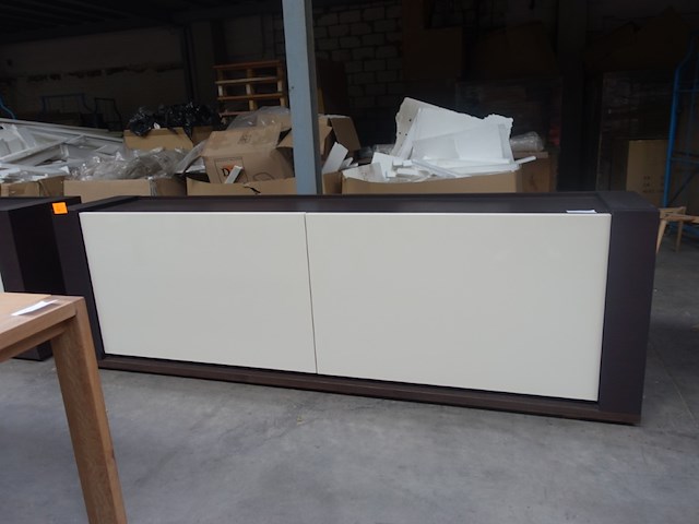 Dressoir eik + lak - afbeelding 1 van  4