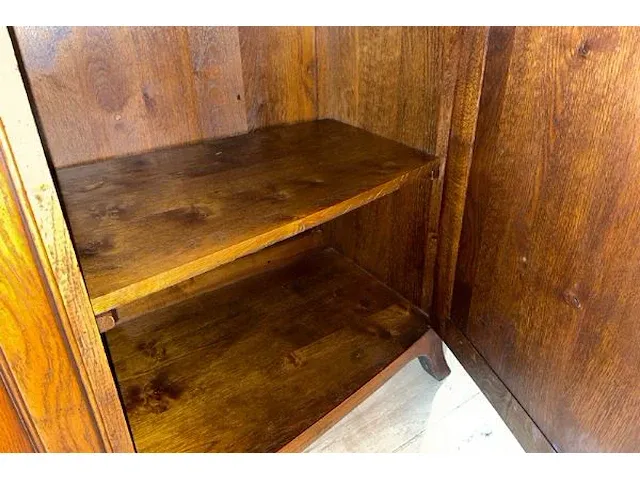 Dressoir engelse gotiek - afbeelding 8 van  9