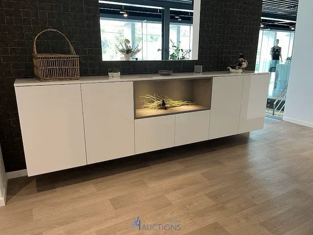Dressoir met verlichting - afbeelding 1 van  3