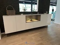 Dressoir met verlichting - afbeelding 1 van  3