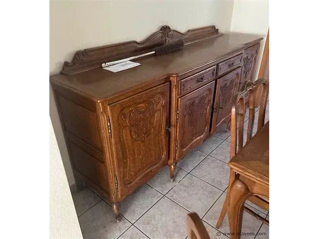 Dressoir, vitrinekast, tafel met zes stoelen louis xv stijl - afbeelding 2 van  2
