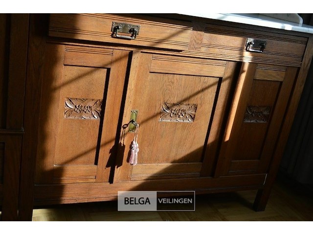 Dressoirkast met spiegel een marmeren blad - afbeelding 3 van  4