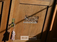 Dressoirkast met spiegel een marmeren blad - afbeelding 4 van  4