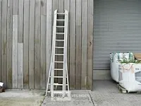 Drie delige alu ladder 3x12 sporten 7,5 meter - afbeelding 1 van  6