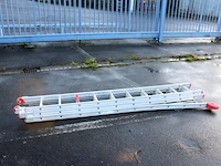 Drie delige aluminium ladder - afbeelding 1 van  3