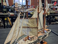 Driemaster zeilboot - afbeelding 3 van  6