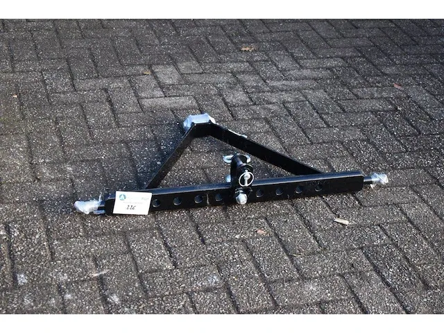 Driepuntsbok met kogel nieuw - afbeelding 1 van  1
