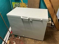 Driepvries en opbergfrigo - afbeelding 2 van  12