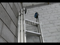 Drievoudig element massieve ladder - afbeelding 4 van  5