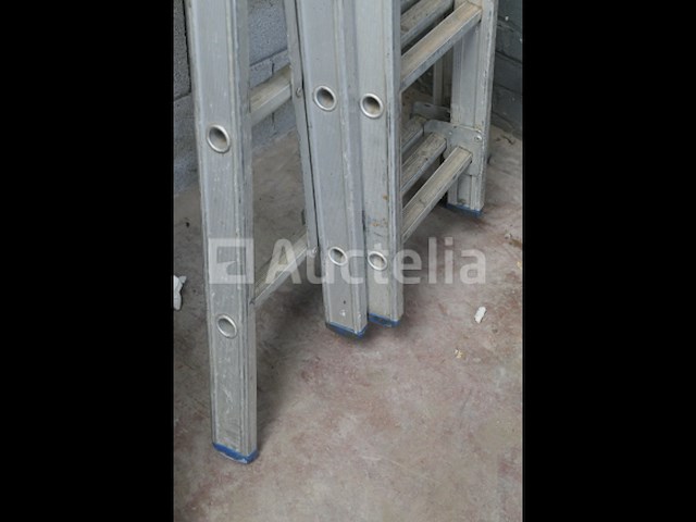 Drievoudig element massieve ladder - afbeelding 7 van  7