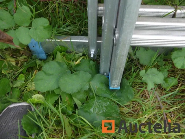Drievoudige aluminium ladder 3x9 treden - afbeelding 2 van  6