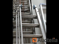 Drievoudige schaal - afbeelding 1 van  3