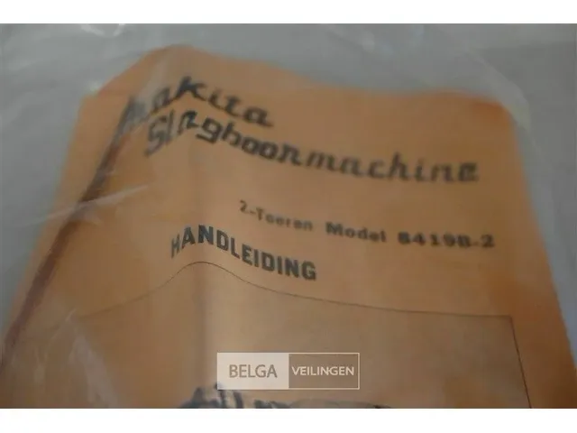 Drilboormachine makita type 8419b2 in koffer niet compleet! - afbeelding 3 van  3