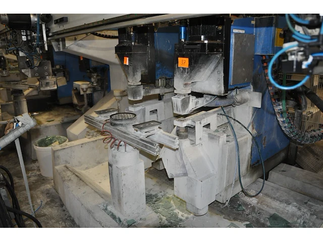 Drilling machine bystronic - afbeelding 1 van  4